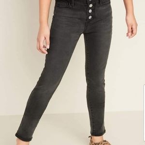 Old Navy High-waisted Rockstar Black Jegging. 10.